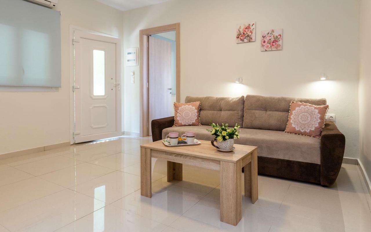 Aglaia Studios Skála Marión Dış mekan fotoğraf